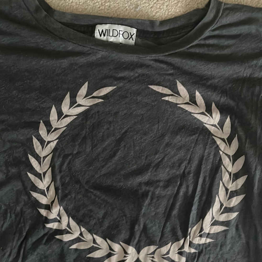 Wild fox gray t shirt
